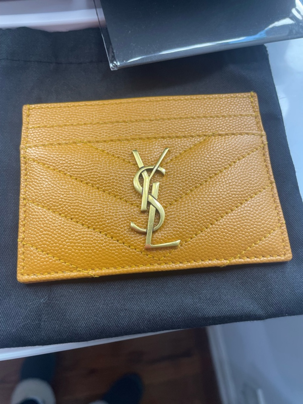 Authentic Saint Laurent Quilted Senape Yellow Leather Card Holder Gold YSL Logo - Picture 4 of 10
